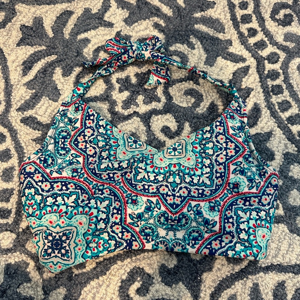 Athleta underwire Swimsuit Top- 36DD